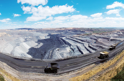 2022-11-3 山西蘭花沁裕煤礦項(xiàng)目，寧夏陽光礦業(yè)項(xiàng)目三套低壓電阻柜發(fā)貨。 